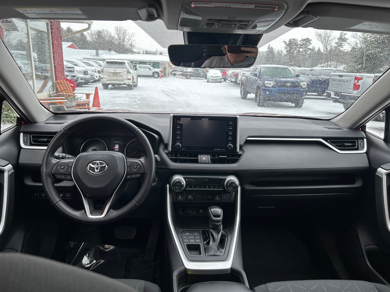 Toyota RAV4 XLE AWD (Natl) 2019