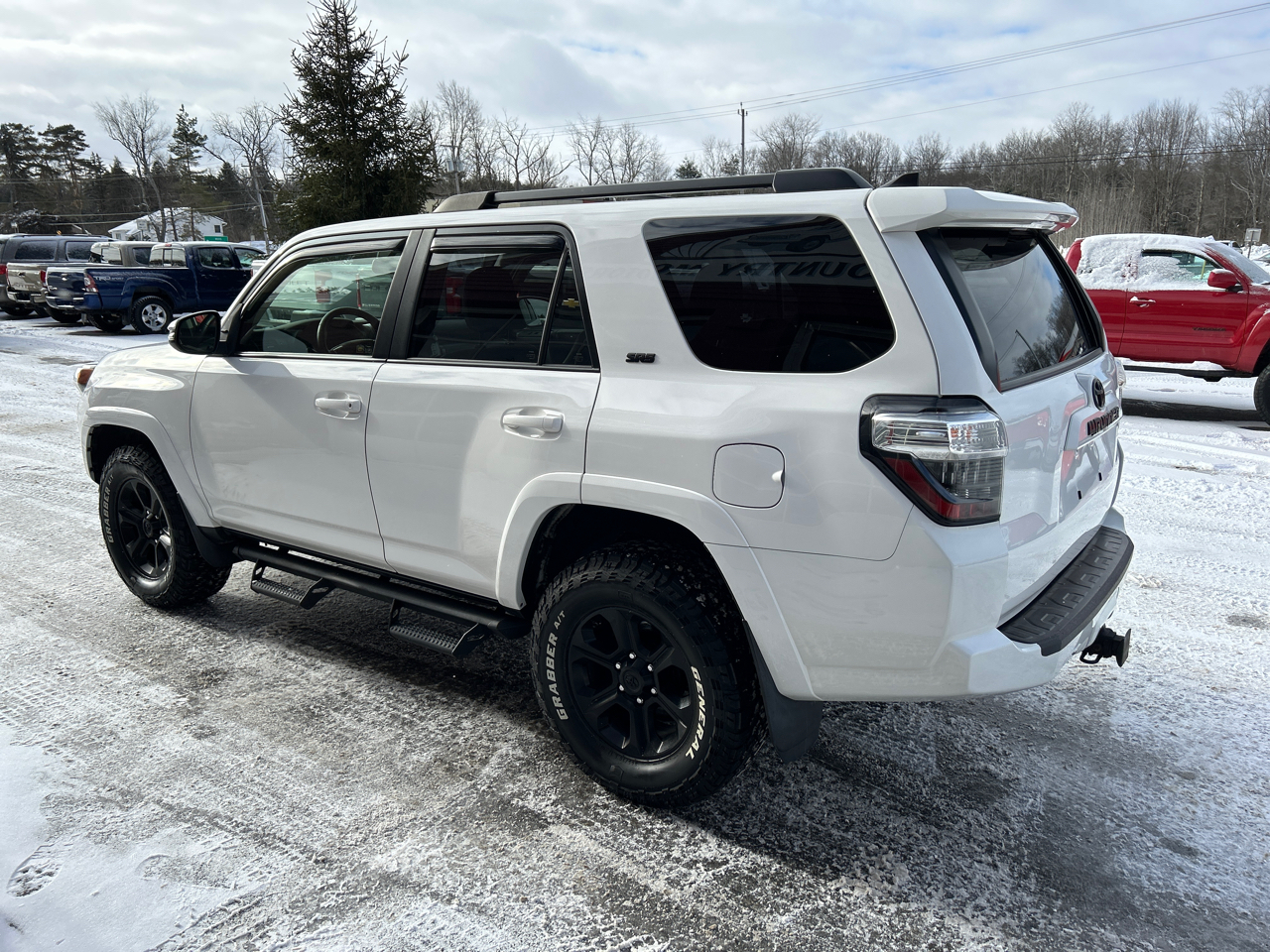 Toyota 4Runner SR5 Premium 4D SUV 4WD V6 2018