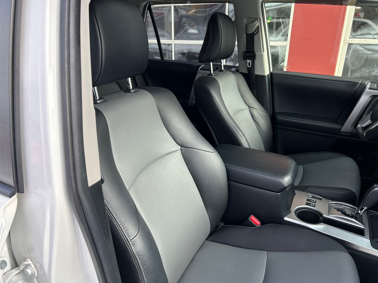 Toyota 4Runner SR5 Premium 4D SUV 4WD V6 2018