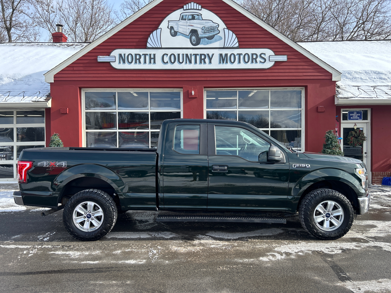 2015 Ford F-150 4WD SuperCab 145" XLT