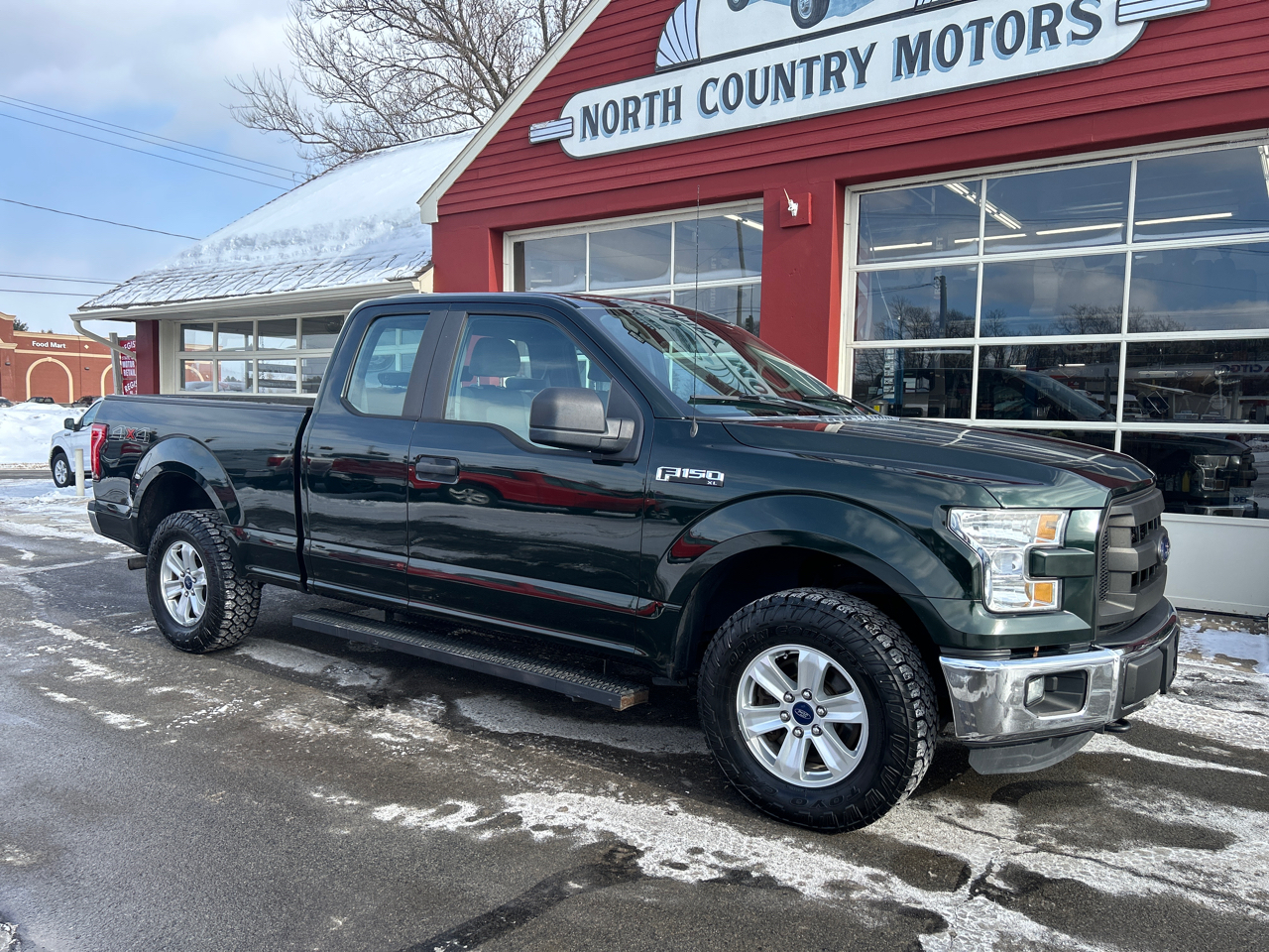 Ford F-150 4WD SuperCab 145" XLT 2015