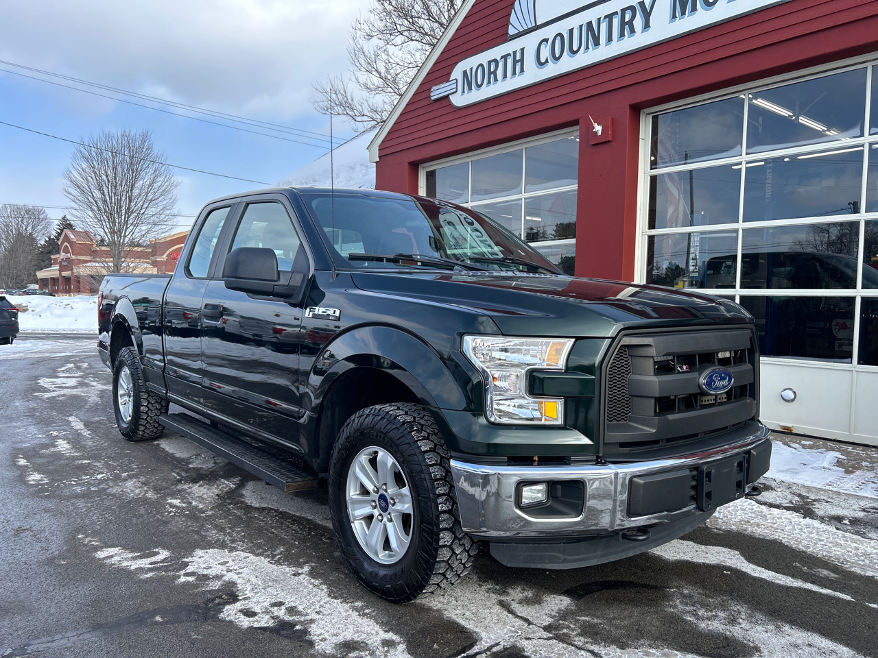 Ford F-150 4WD SuperCab 145" XLT 2015