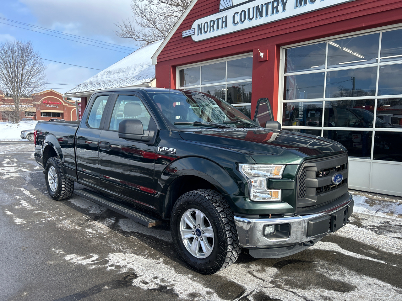Ford F-150 4WD SuperCab 145" XLT 2015