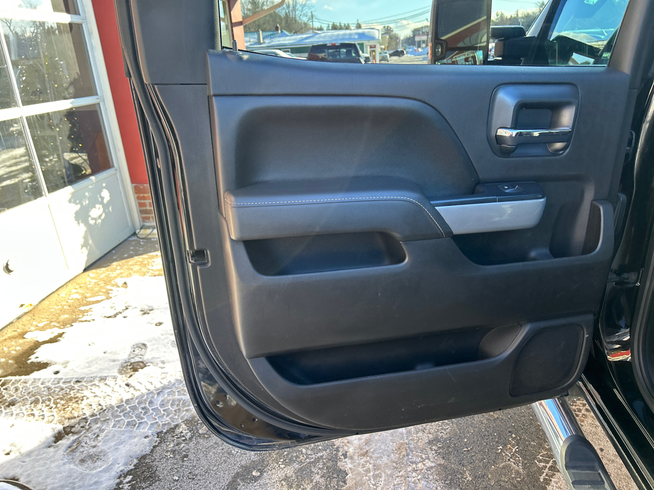 Chevrolet Silverado 2500HD 4WD Crew Cab 153.7" LT 2017