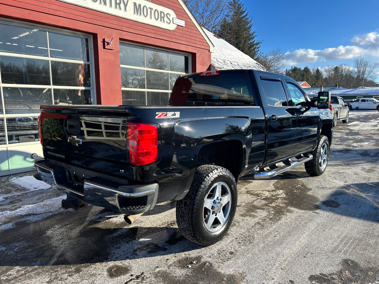 Chevrolet Silverado 2500HD 4WD Crew Cab 153.7" LT 2017