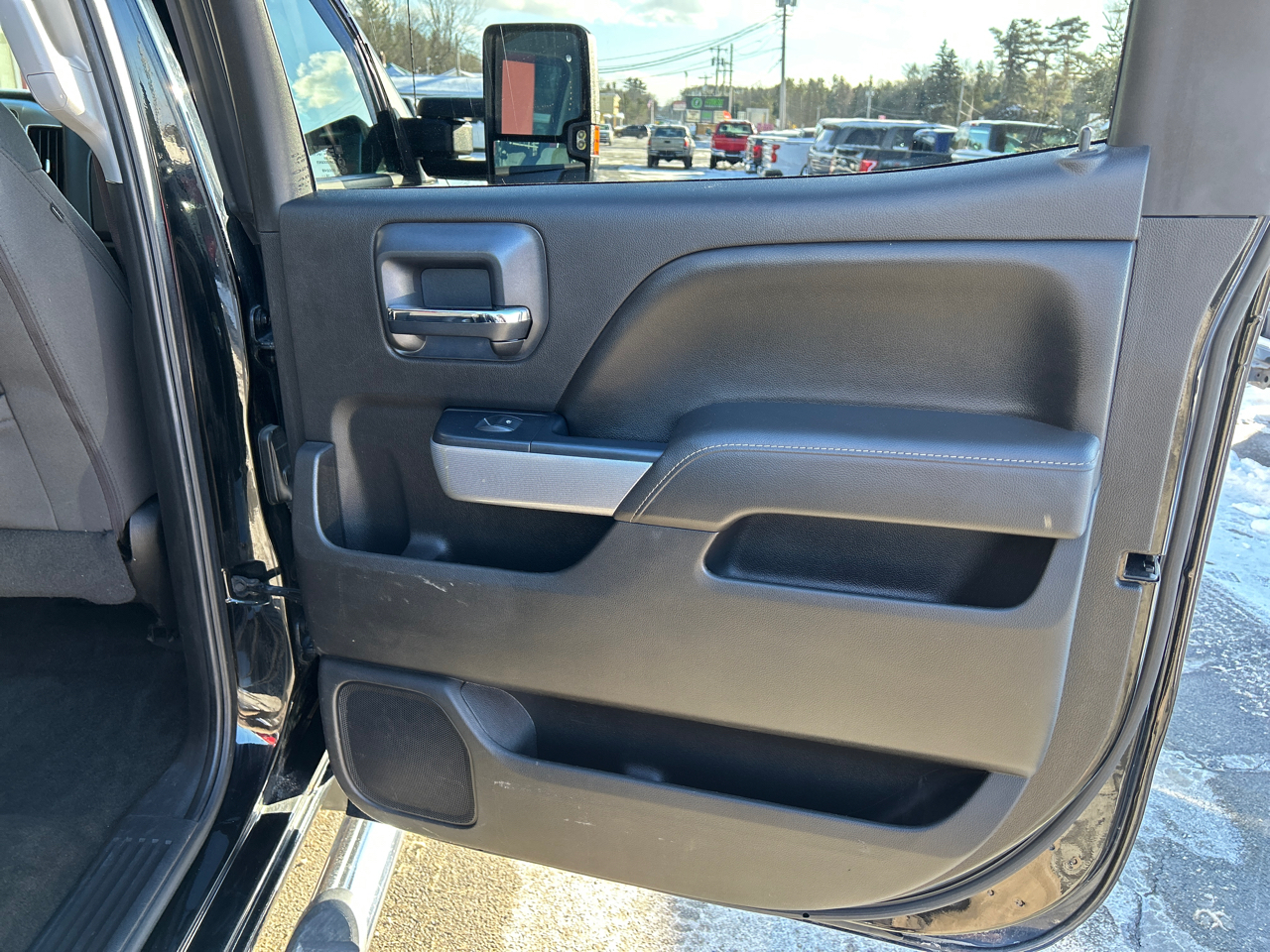 Chevrolet Silverado 2500HD 4WD Crew Cab 153.7" LT 2017