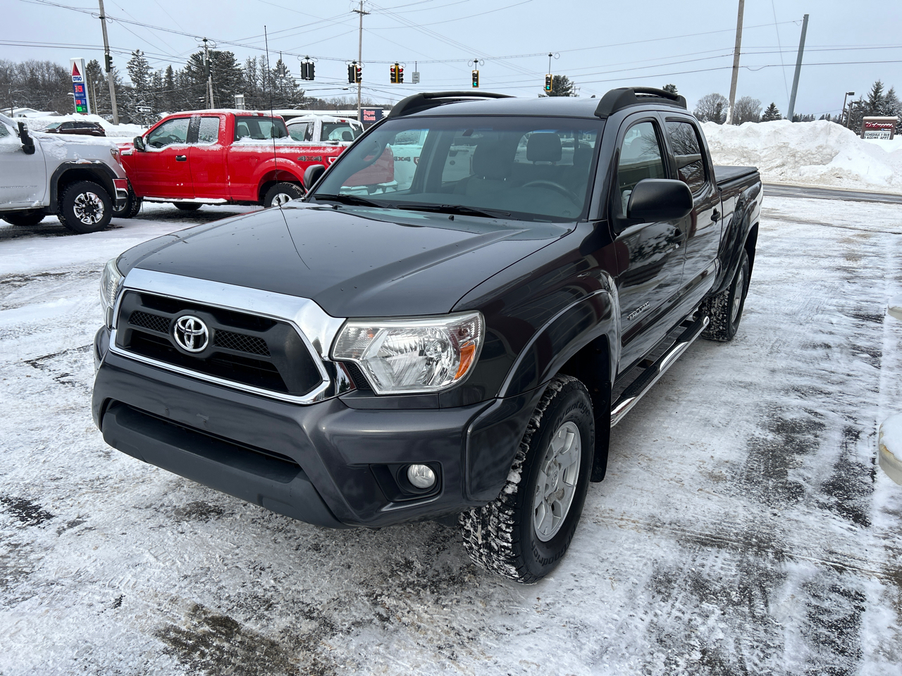 Toyota Tacoma 4WD Double Cab LB V6 AT (Natl) 2015