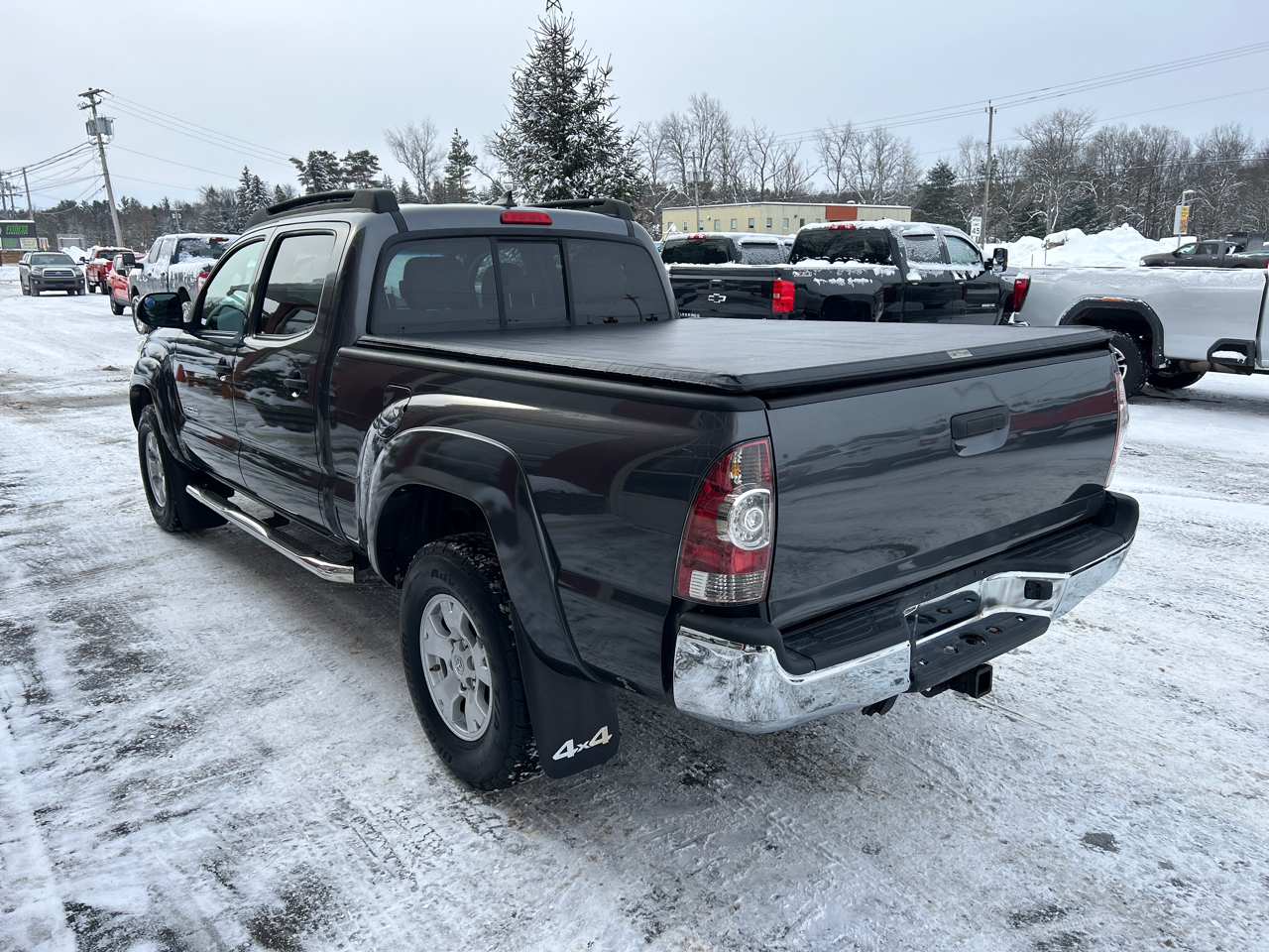 Toyota Tacoma 4WD Double Cab LB V6 AT (Natl) 2015