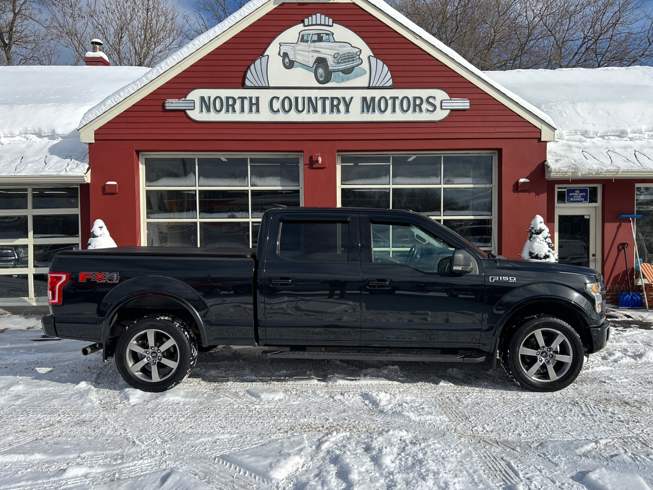 Ford F-150 4WD SuperCrew 150" XLT 2015