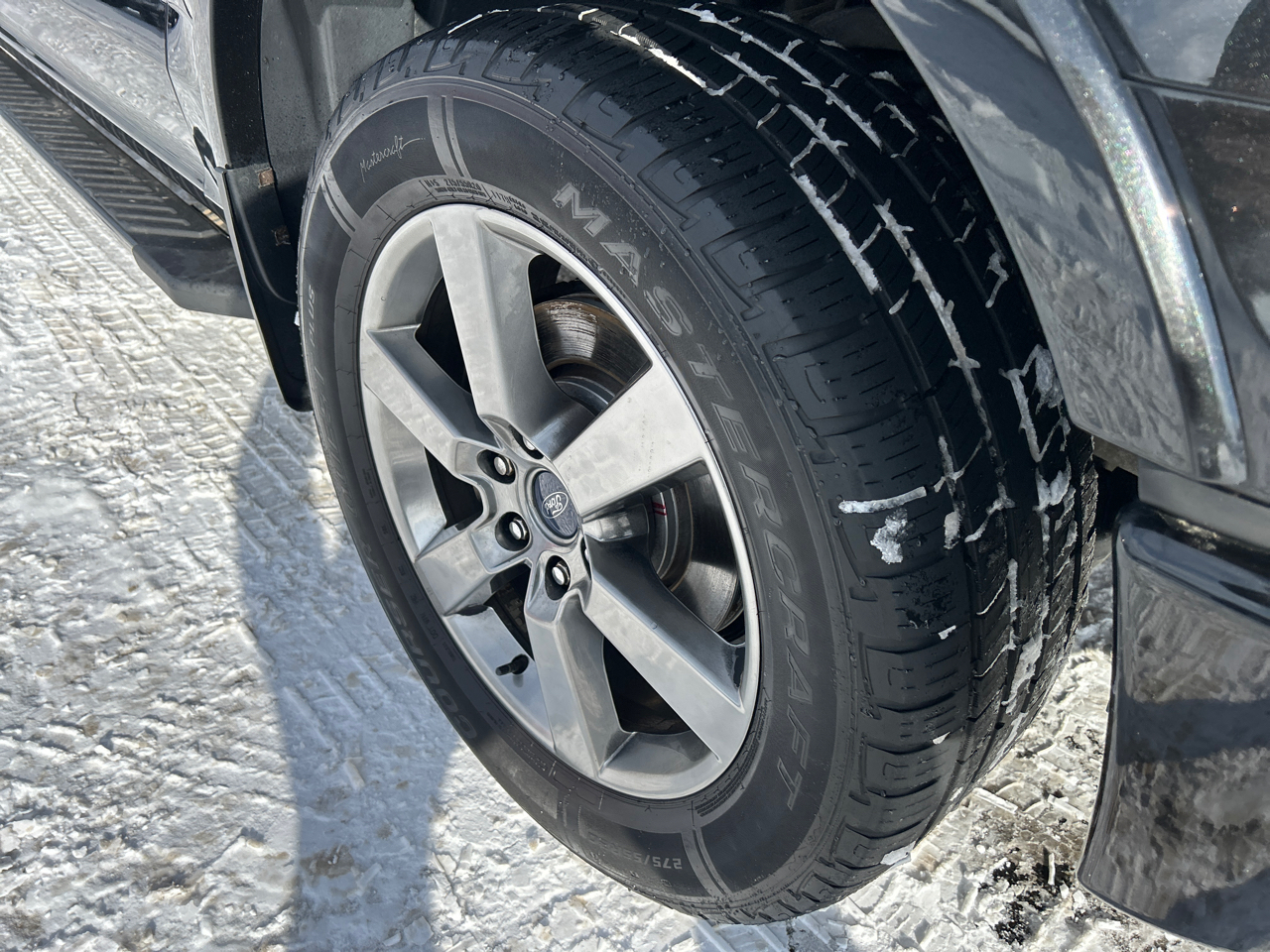 Ford F-150 4WD SuperCrew 150" XLT 2015