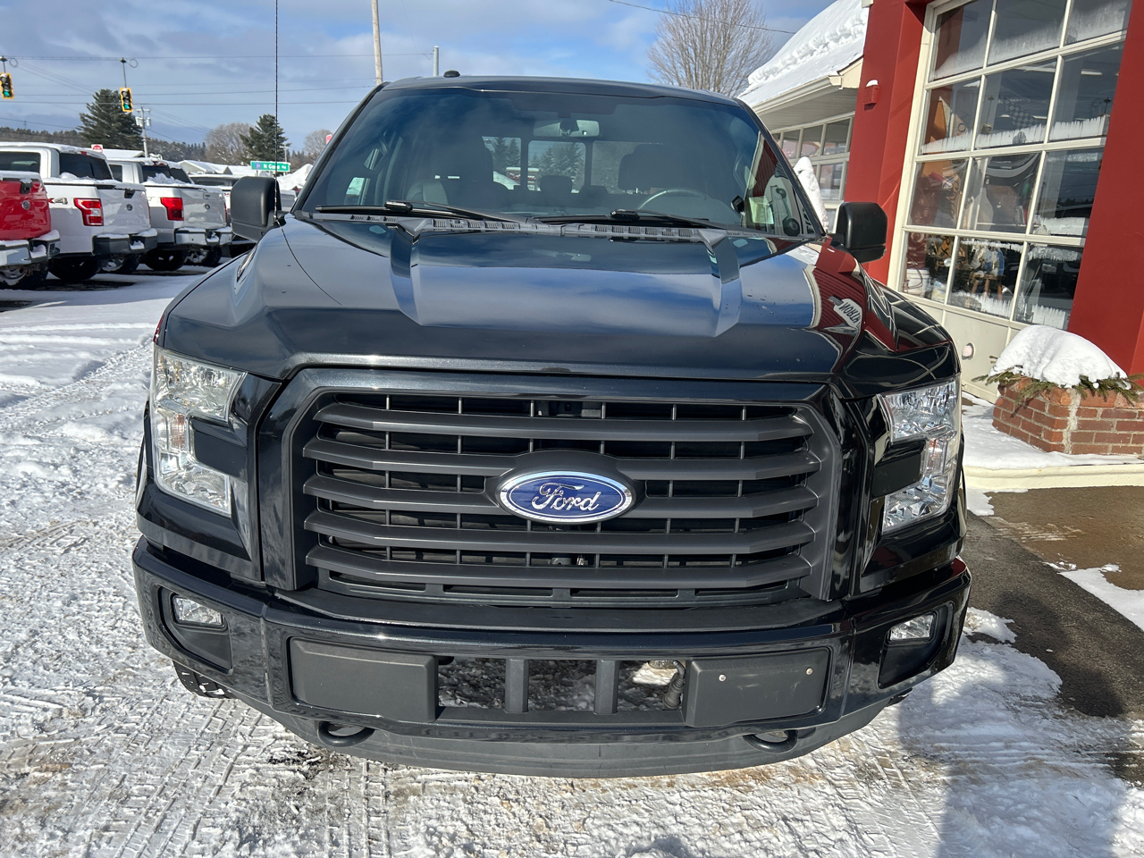 Ford F-150 4WD SuperCrew 150" XLT 2015