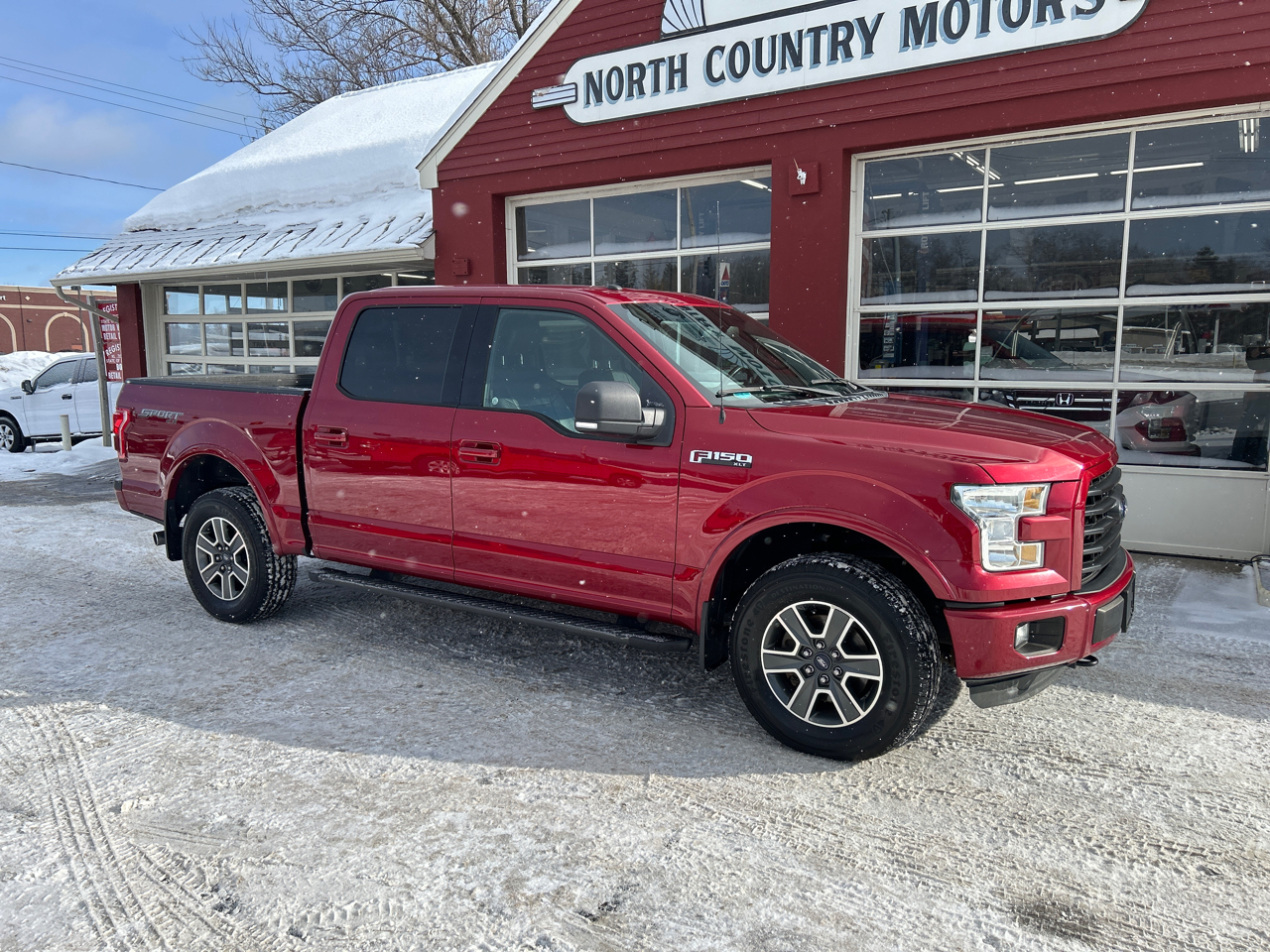Ford F-150 4WD SuperCrew 145" XLT 2016