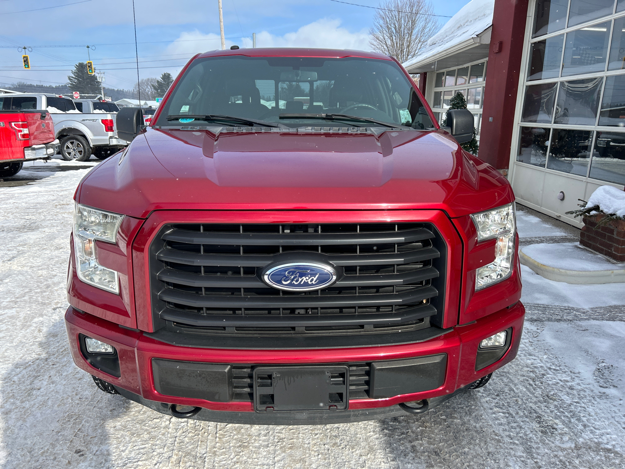 Ford F-150 4WD SuperCrew 145" XLT 2016