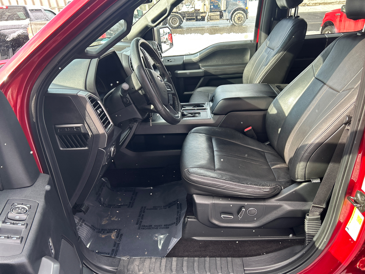 Ford F-150 4WD SuperCrew 145" XLT 2016