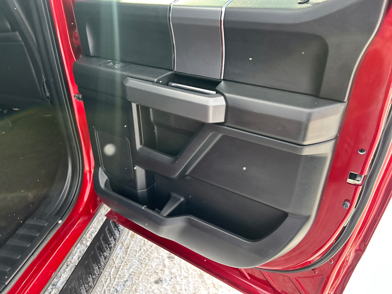 Ford F-150 4WD SuperCrew 145" XLT 2016