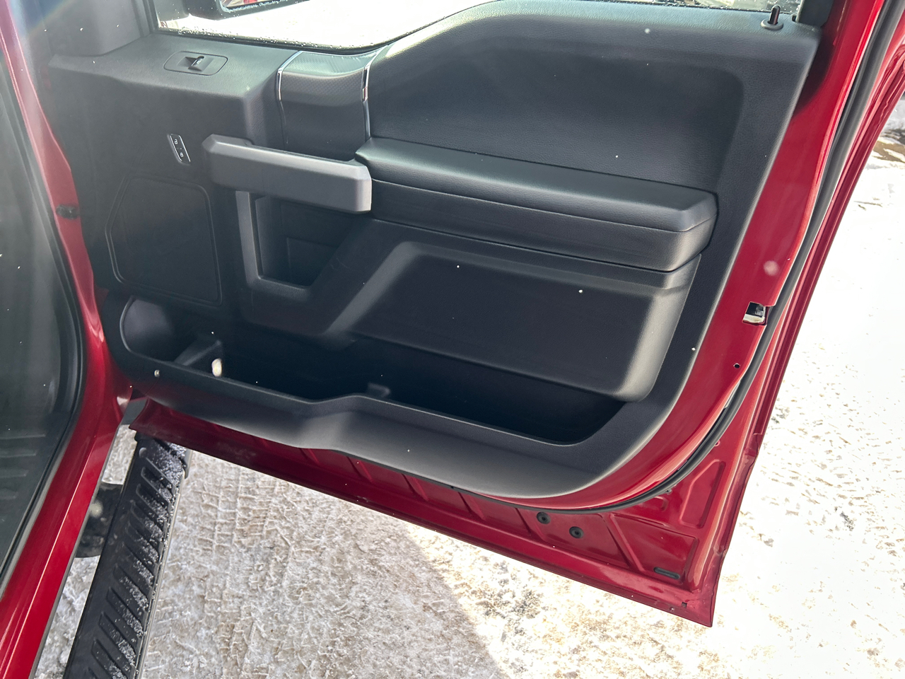 Ford F-150 4WD SuperCrew 145" XLT 2016