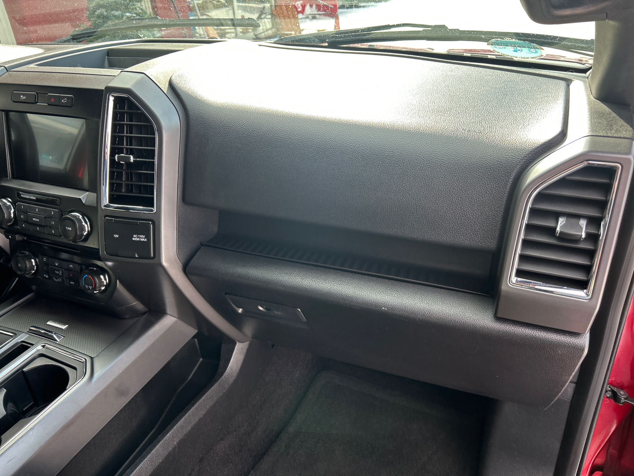 Ford F-150 4WD SuperCrew 145" XLT 2016