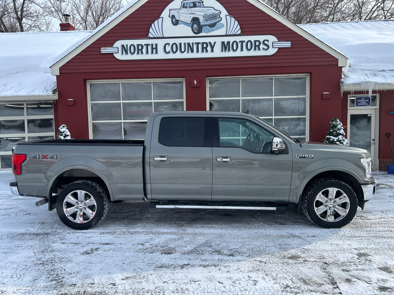 2019 Ford F-150 4WD SuperCrew 145" Lariat