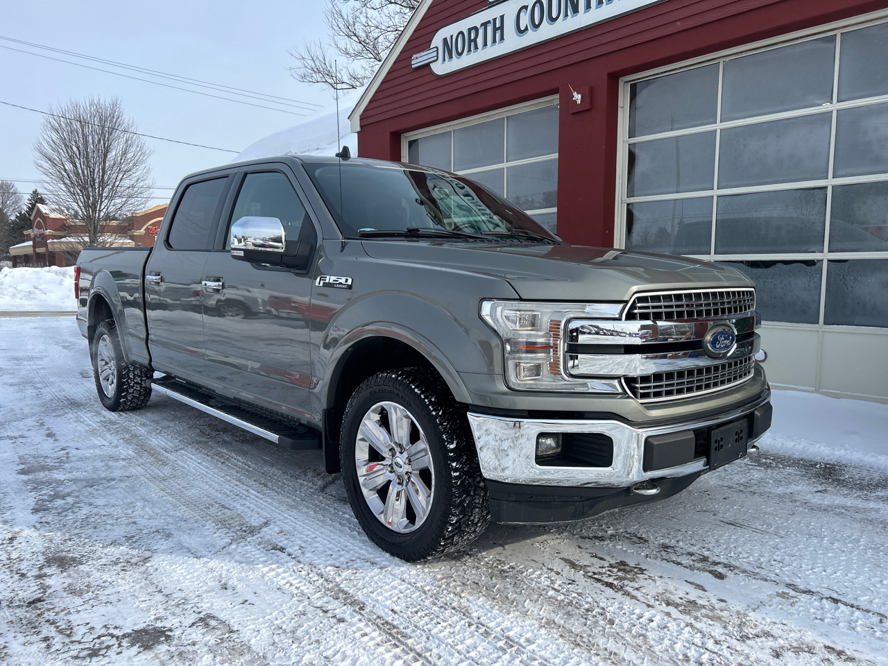 Ford F-150 4WD SuperCrew 145" Lariat 2019