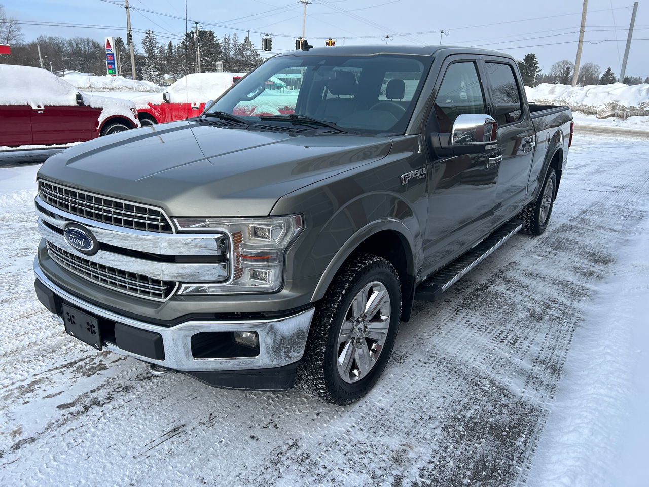 Ford F-150 4WD SuperCrew 145" Lariat 2019