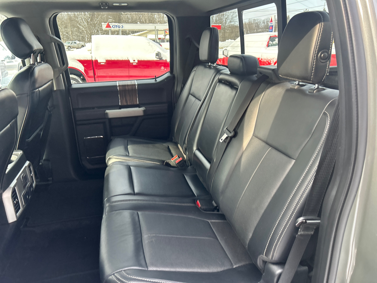 Ford F-150 4WD SuperCrew 145" Lariat 2019