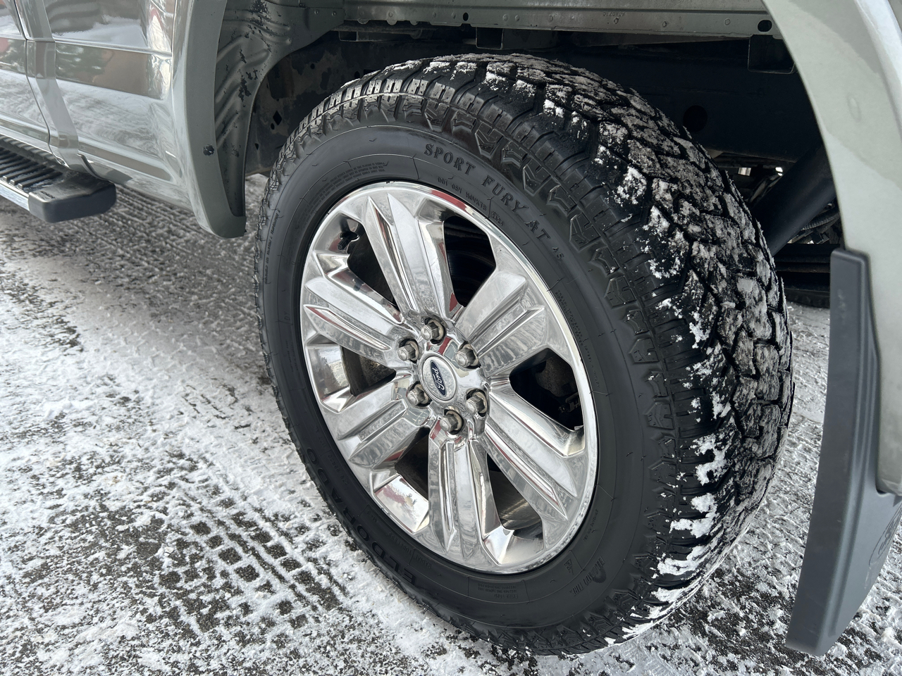 Ford F-150 4WD SuperCrew 145" Lariat 2019