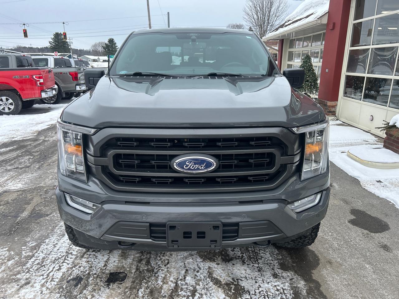 Ford F-150 4WD SuperCrew 145" FX4 2021