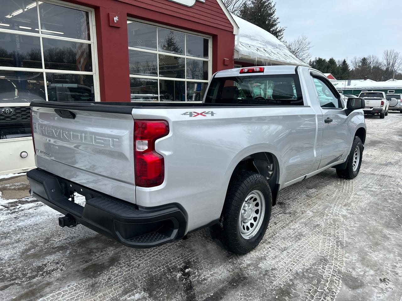 Chevrolet Silverado 1500 4WD Reg Cab 140" Work Truck 2020