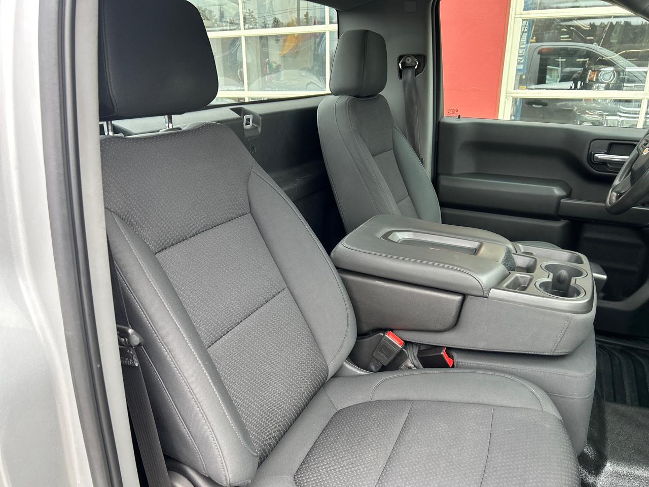 Chevrolet Silverado 1500 4WD Reg Cab 140" Work Truck 2020