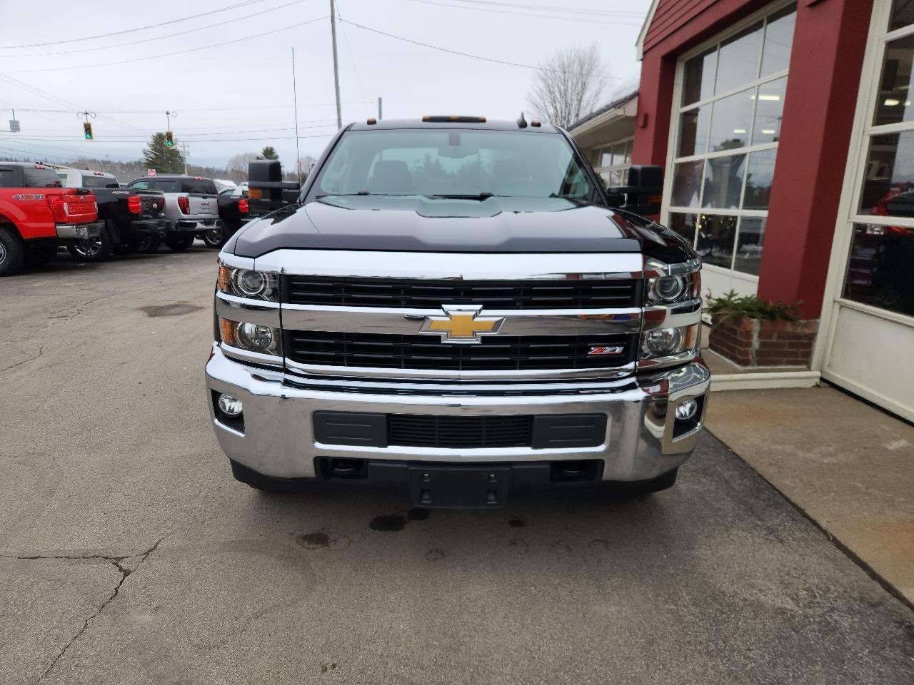 Chevrolet Silverado 2500HD 4WD Double Cab 144.2" LT 2016
