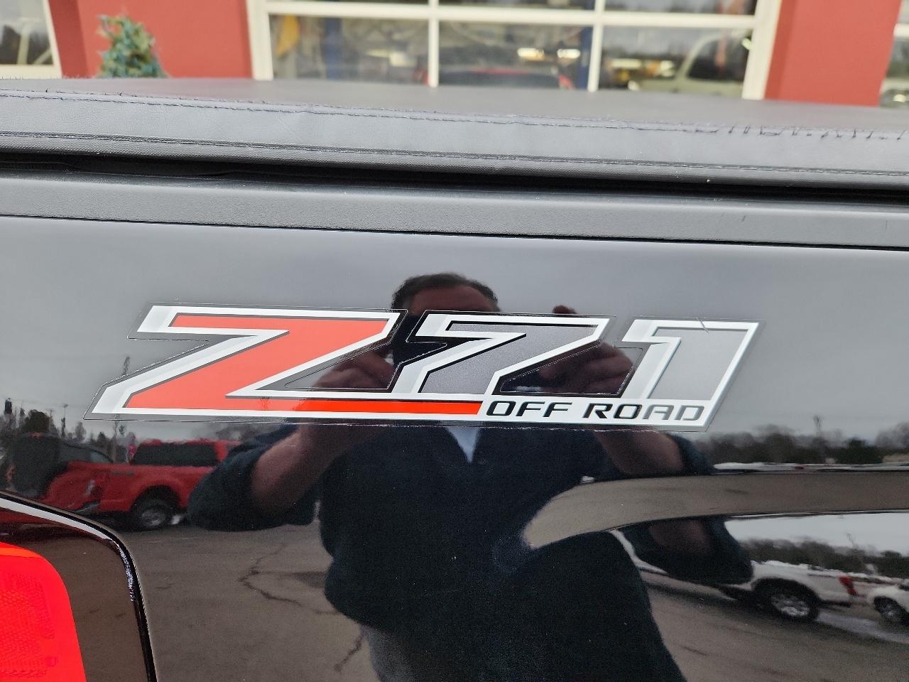 Chevrolet Silverado 2500HD 4WD Double Cab 144.2" LT 2016