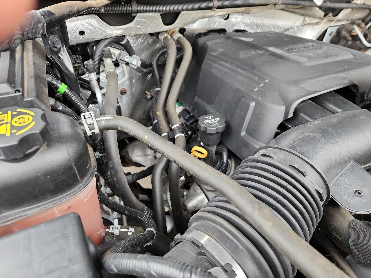 Chevrolet Silverado 2500HD 4WD Double Cab 144.2" LT 2016