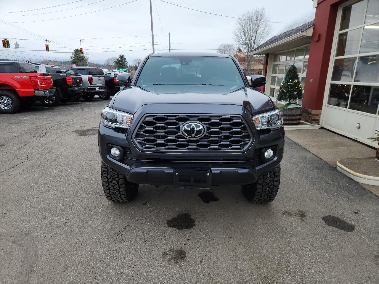 Toyota Tacoma 4WD TRD Off Road Double Cab 6' Bed V6 AT (Natl) 2023