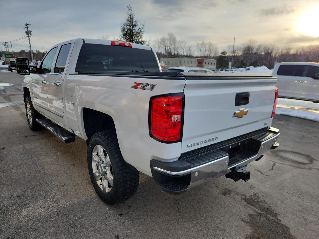 Chevrolet Silverado 2500HD 4WD Double Cab 144.2" LTZ 2017