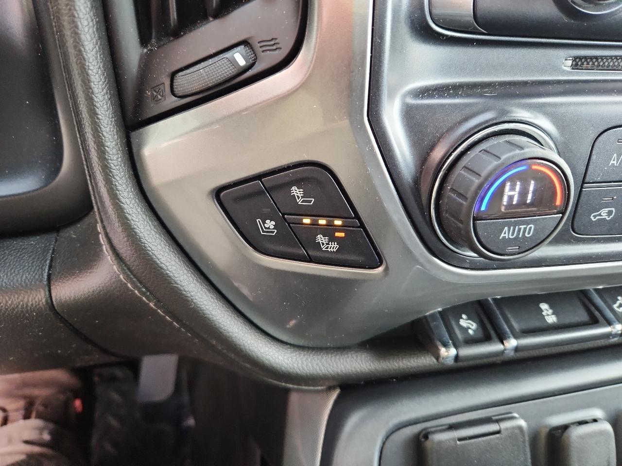 Chevrolet Silverado 2500HD 4WD Double Cab 144.2" LTZ 2017