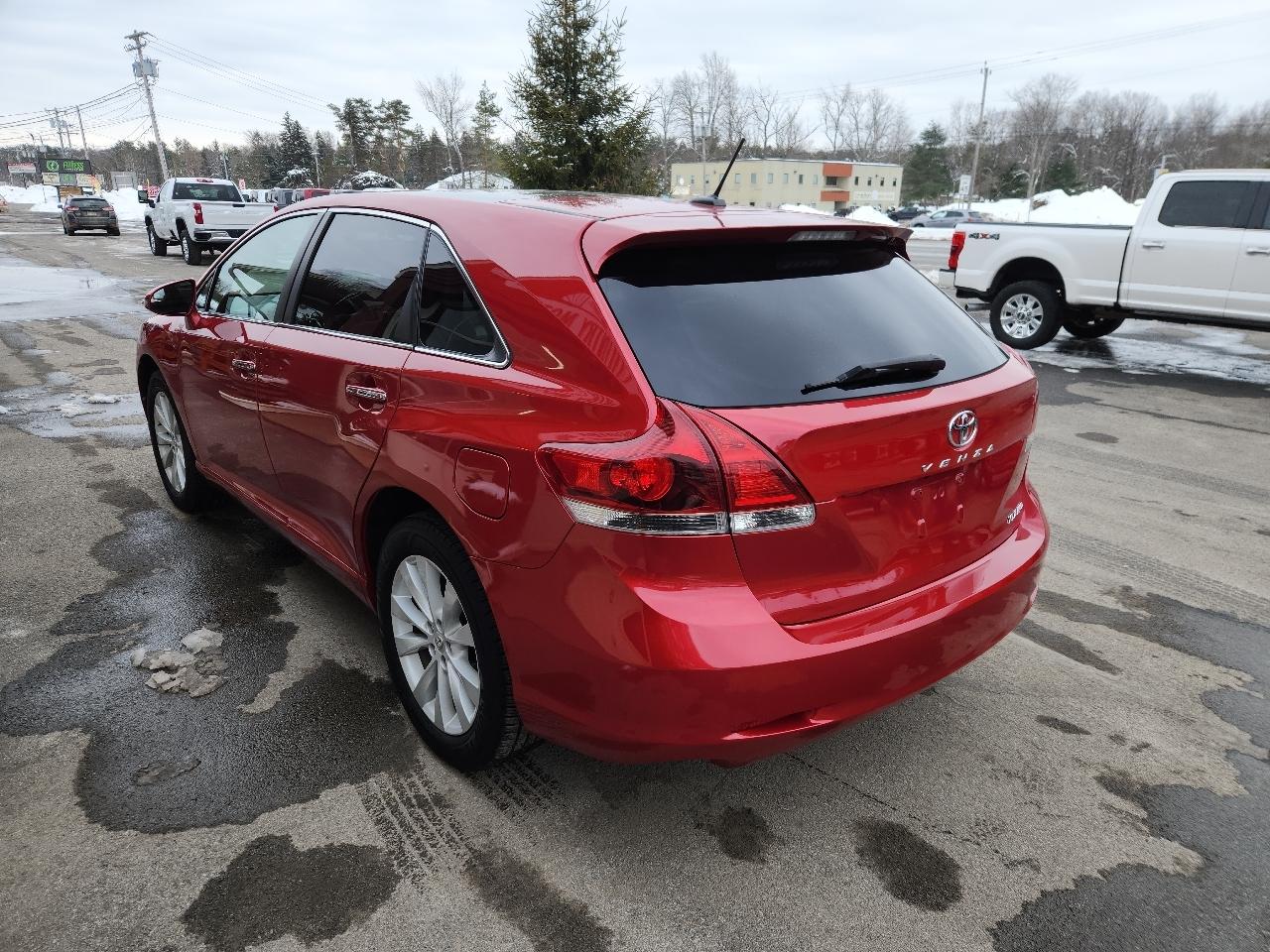 Toyota Venza 4dr Wgn I4 AWD XLE (Natl) 2015