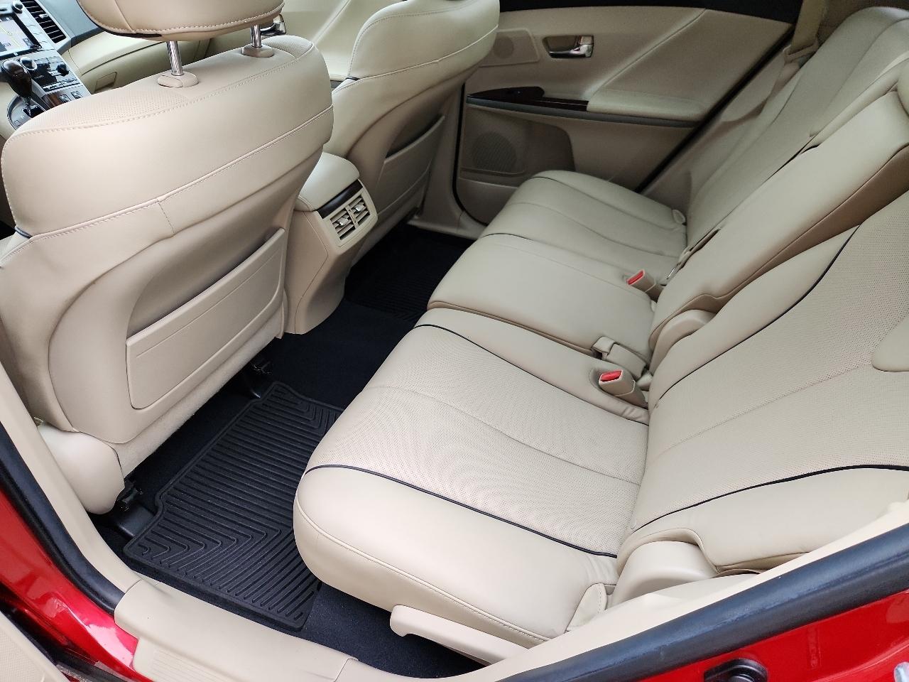 Toyota Venza 4dr Wgn I4 AWD XLE (Natl) 2015