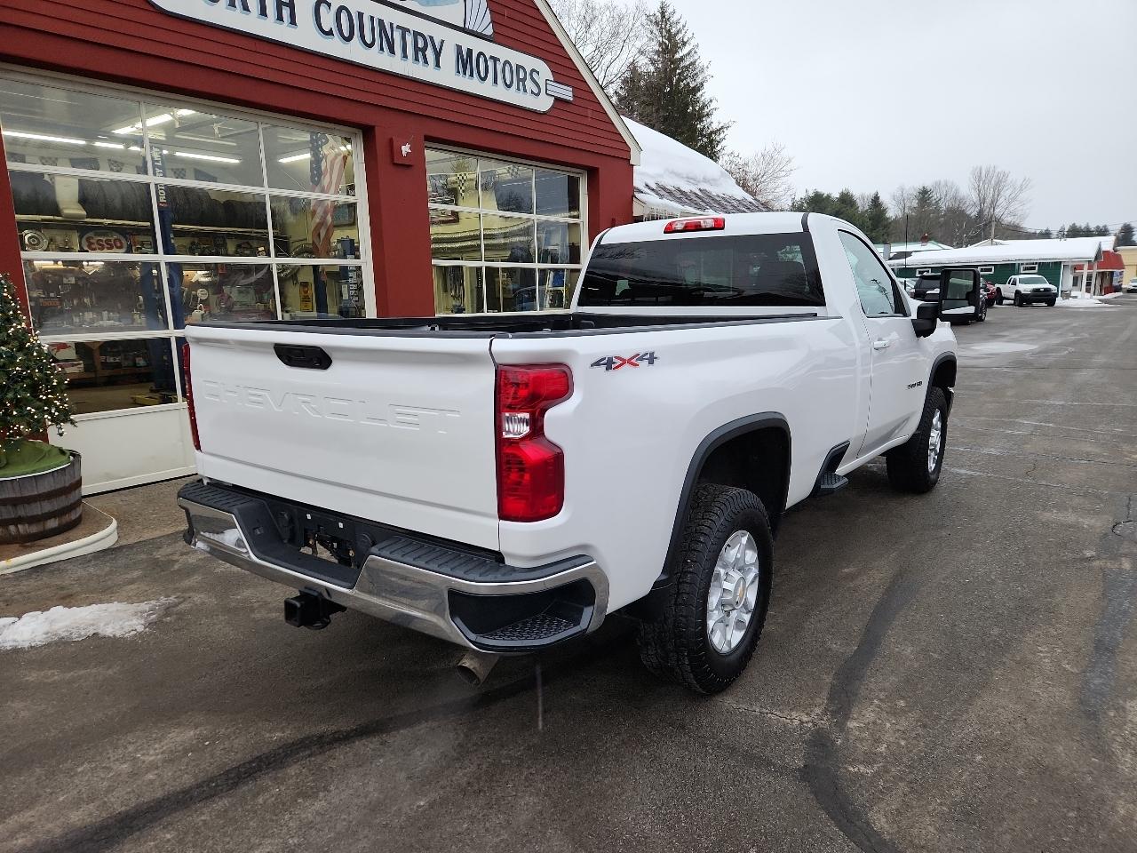 Chevrolet Silverado 3500HD 4WD Reg Cab 142" LT 2022