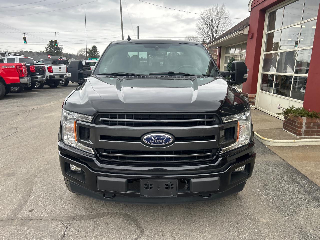 Ford F-150 4WD SuperCrew 145" FX4 2020