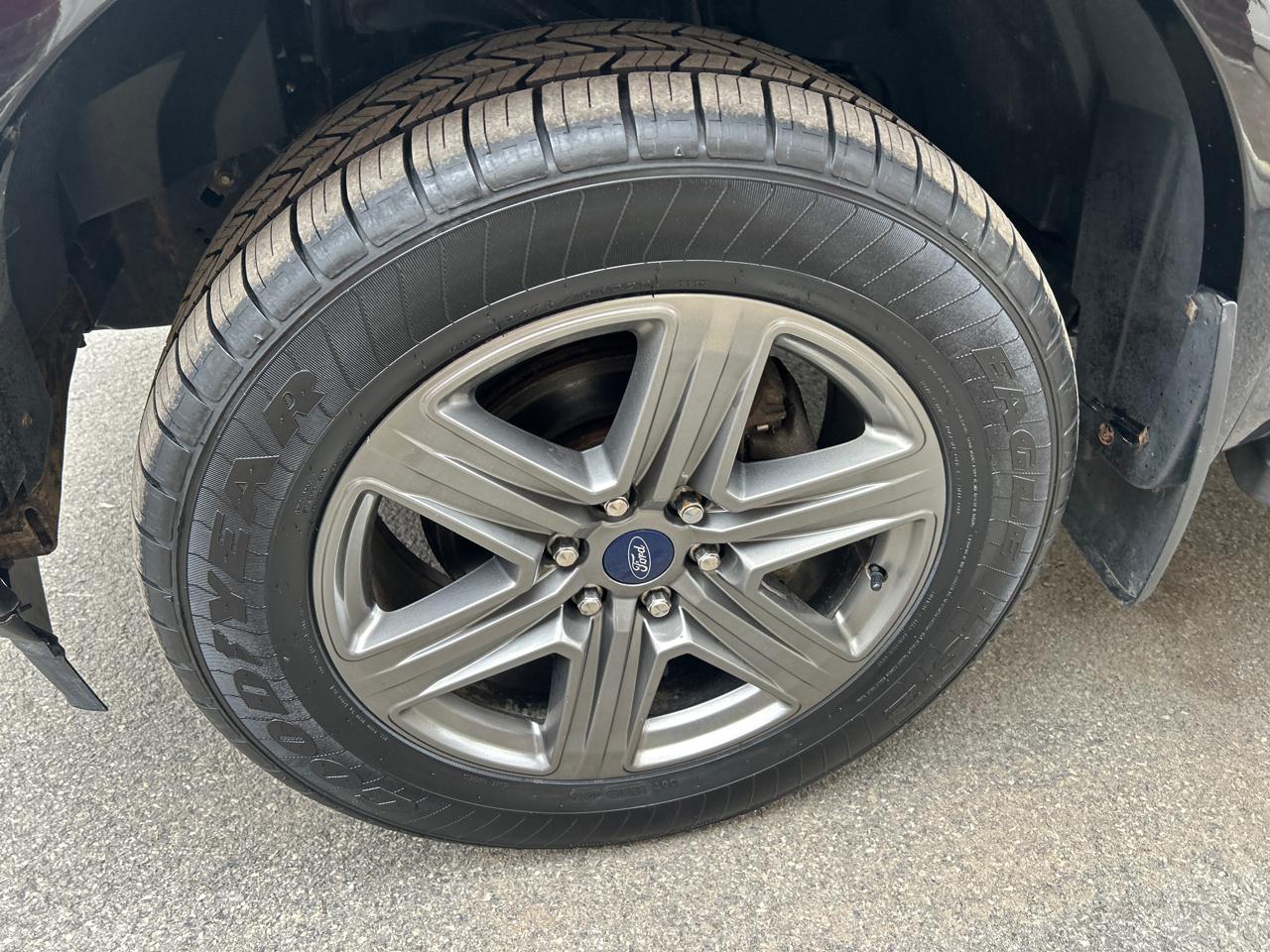 Ford F-150 4WD SuperCrew 145" FX4 2020