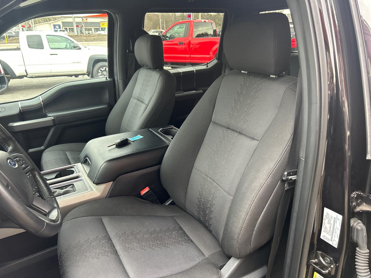 Ford F-150 4WD SuperCrew 145" FX4 2020