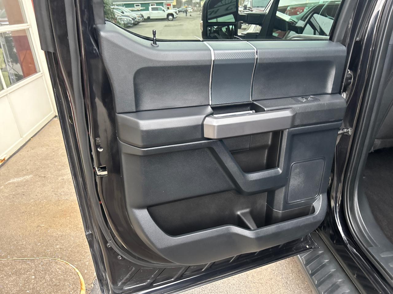 Ford F-150 4WD SuperCrew 145" FX4 2020