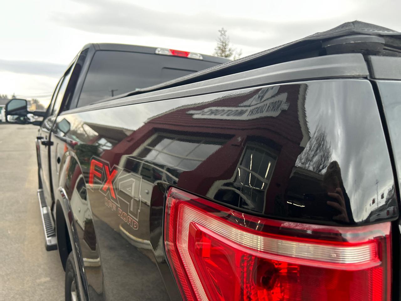 Ford F-150 4WD SuperCrew 145" FX4 2020