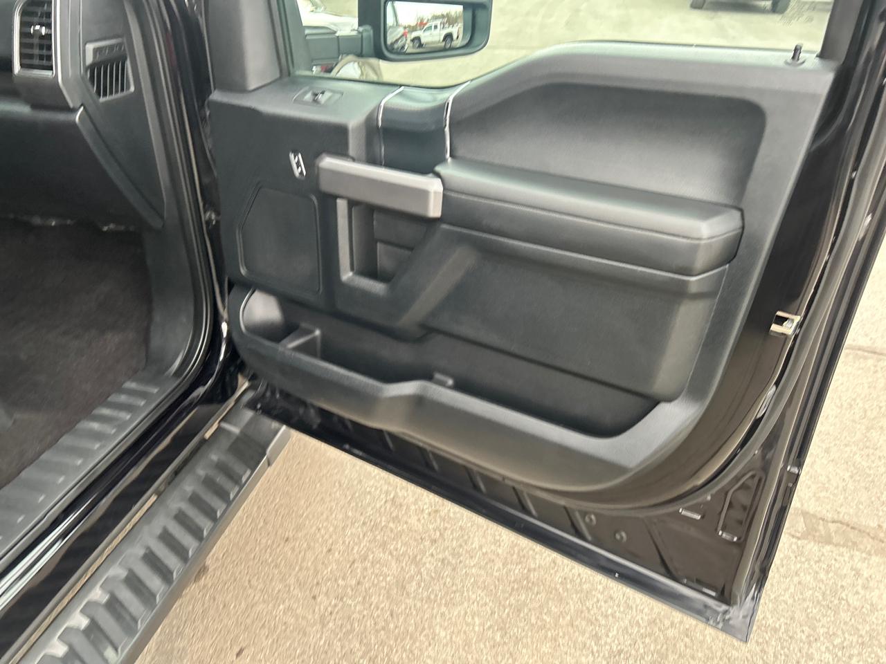 Ford F-150 4WD SuperCrew 145" FX4 2020