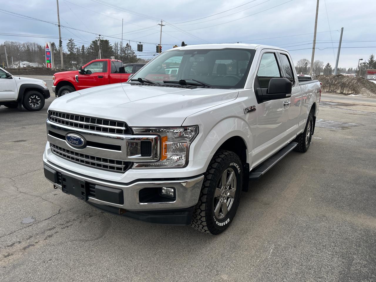Ford F-150 4WD SuperCab 133" XLT 2020