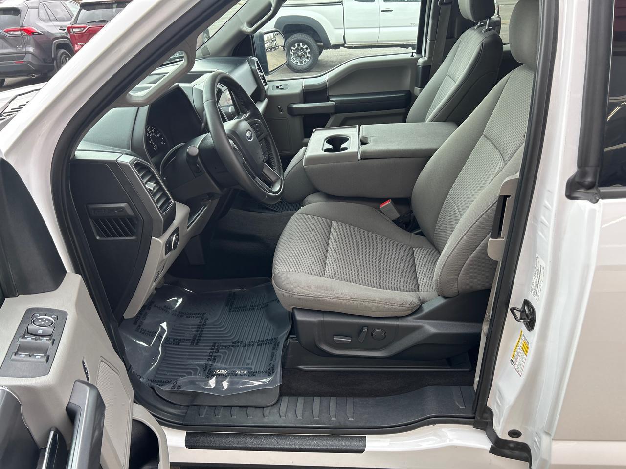 Ford F-150 4WD SuperCab 133" XLT 2020