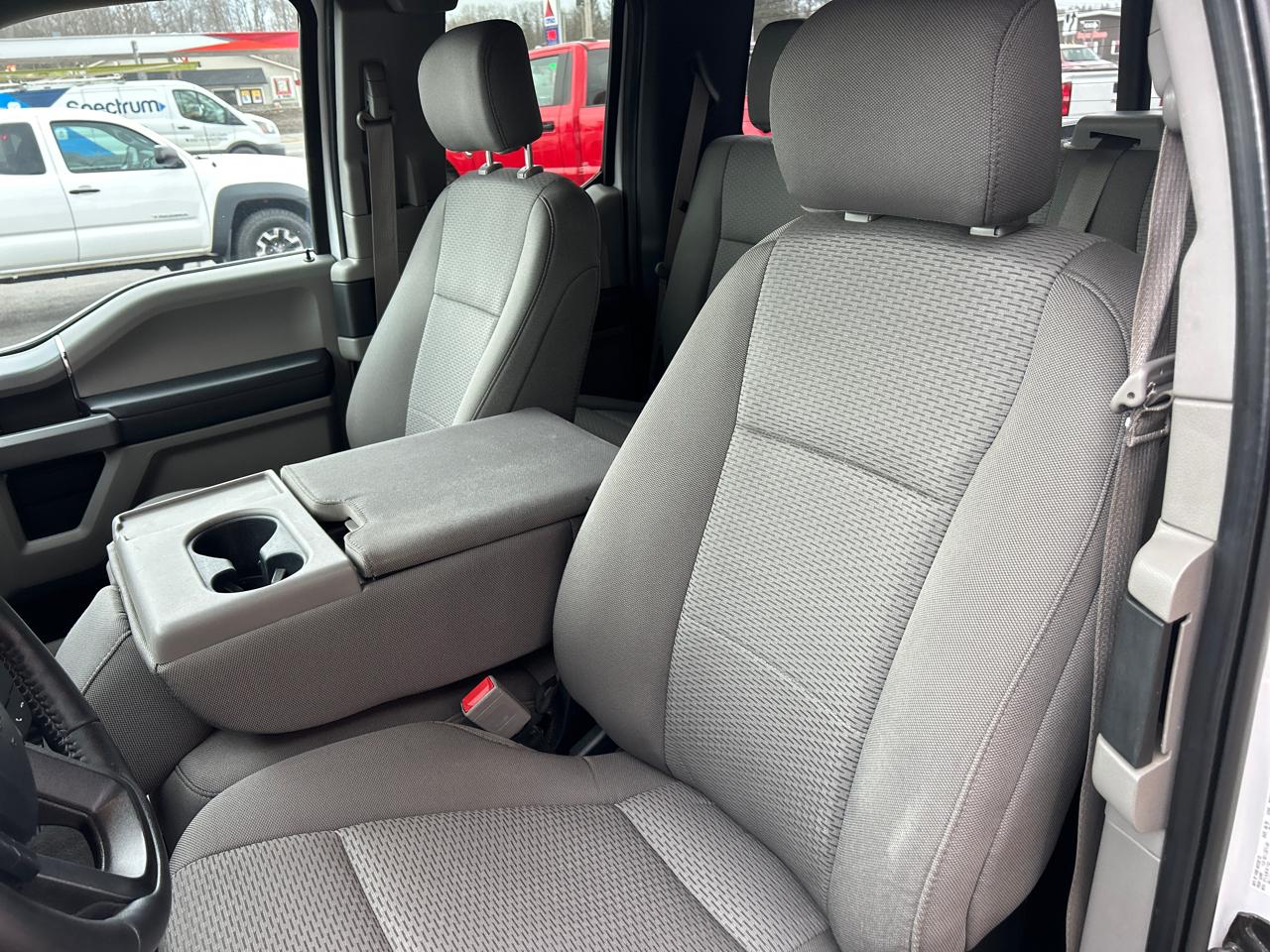 Ford F-150 4WD SuperCab 133" XLT 2020