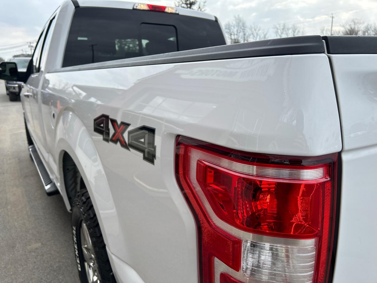 Ford F-150 4WD SuperCab 133" XLT 2020