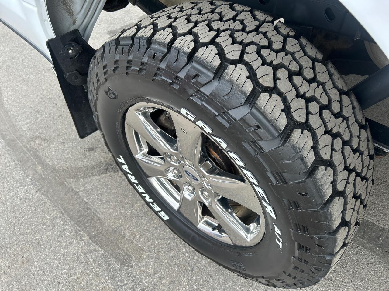 Ford F-150 4WD SuperCab 133" XLT 2020