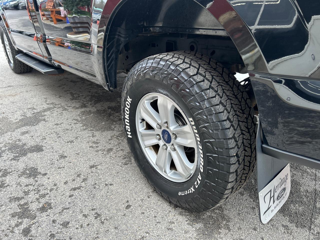 Ford F-150 4WD Reg Cab 145" XLT 2017